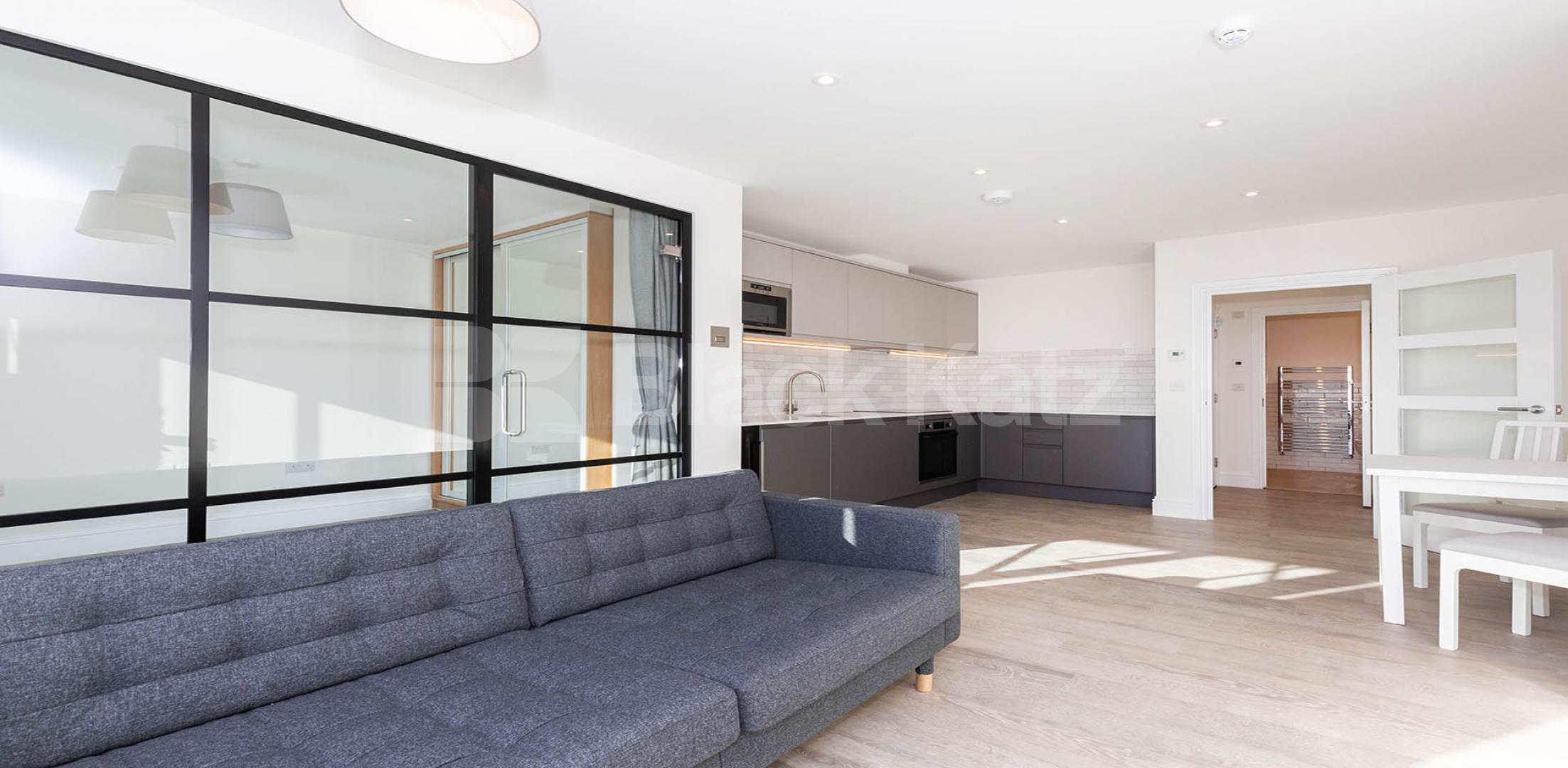 			Studio Apartment, 1 bath, 1 reception Apartment			 Seven Sisters Road, FINSBURY PARK